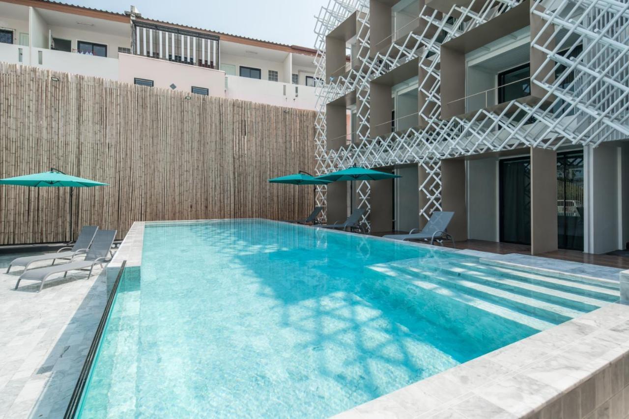 Yanud Residence Phuket Extérieur photo