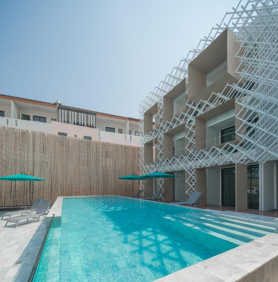 Yanud Residence Phuket Extérieur photo