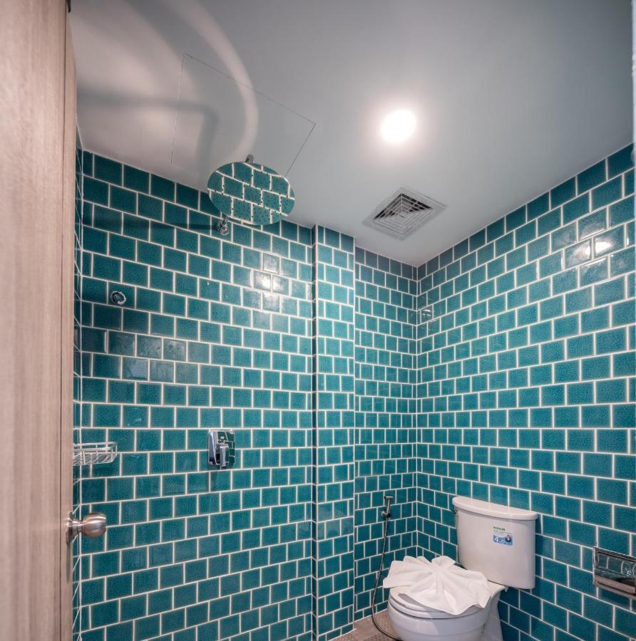 Yanud Residence Phuket Extérieur photo